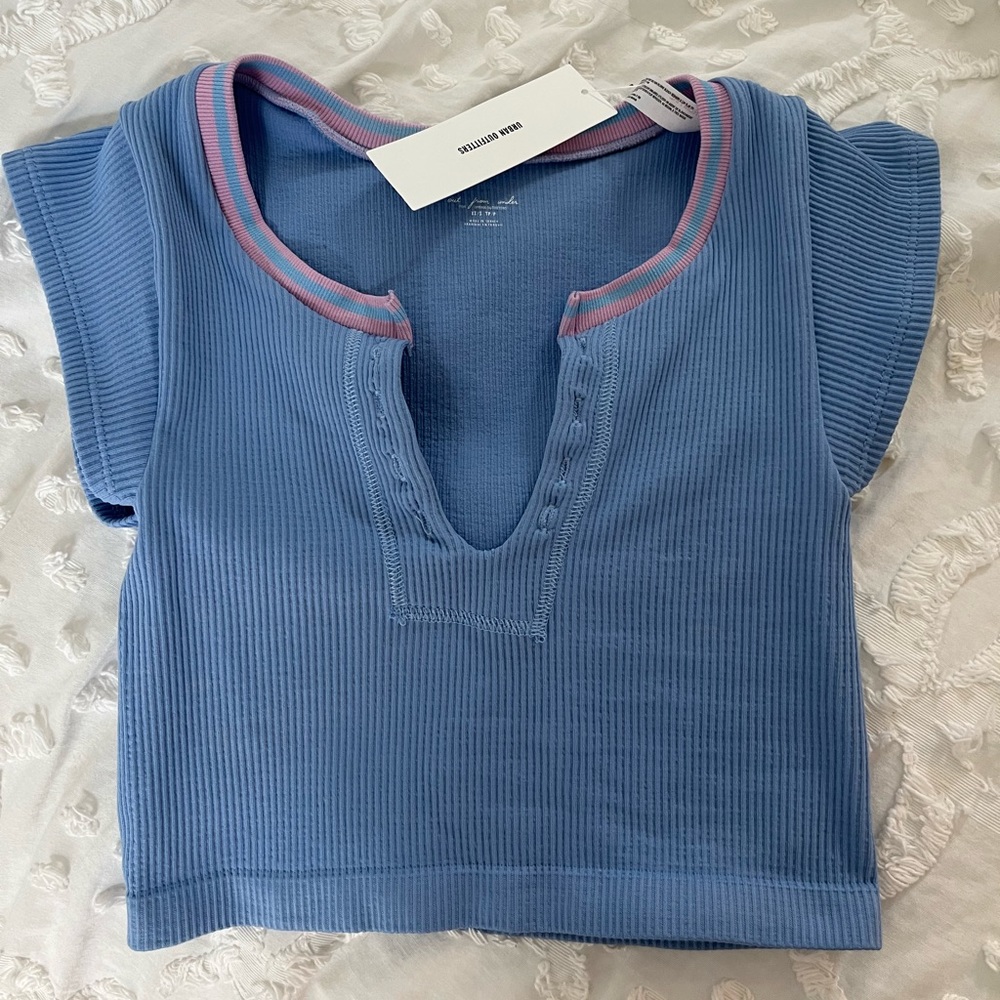 Urban go for gold seamless top